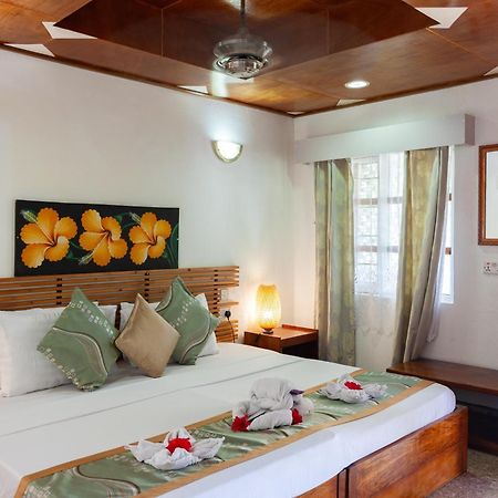 Sea View Lodge Бає-Санта-Анна Екстер'єр фото