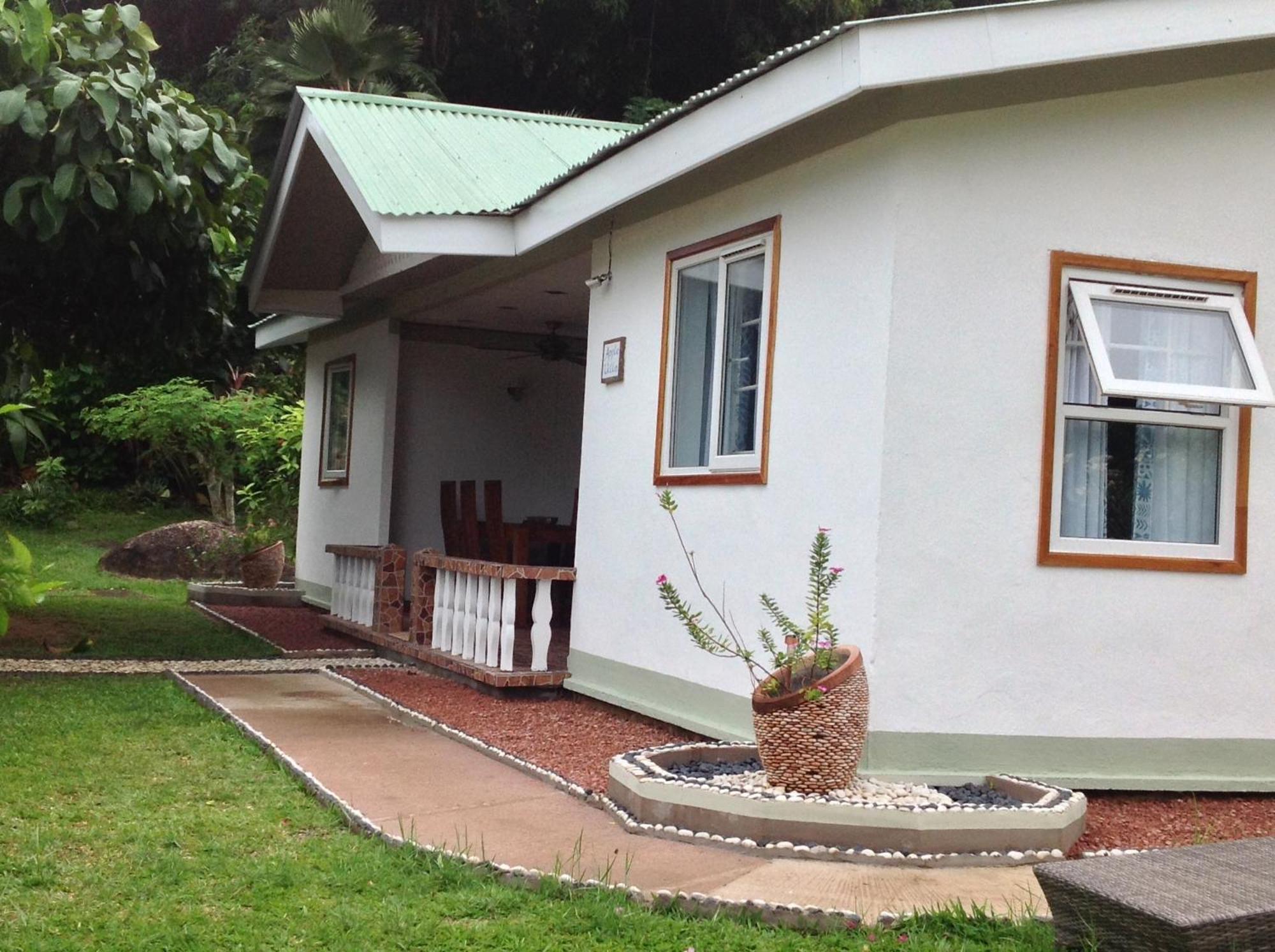 Sea View Lodge Бає-Санта-Анна Номер фото