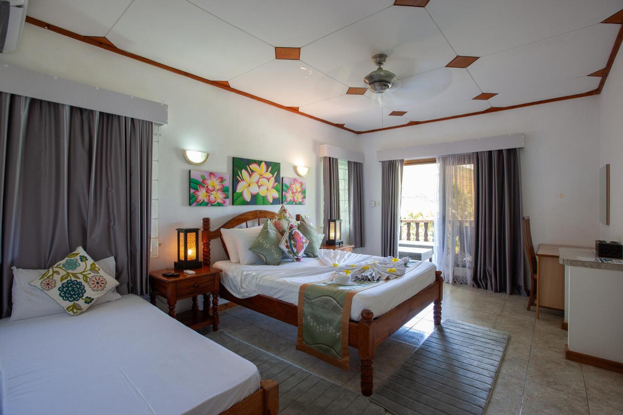 Sea View Lodge Бає-Санта-Анна Екстер'єр фото