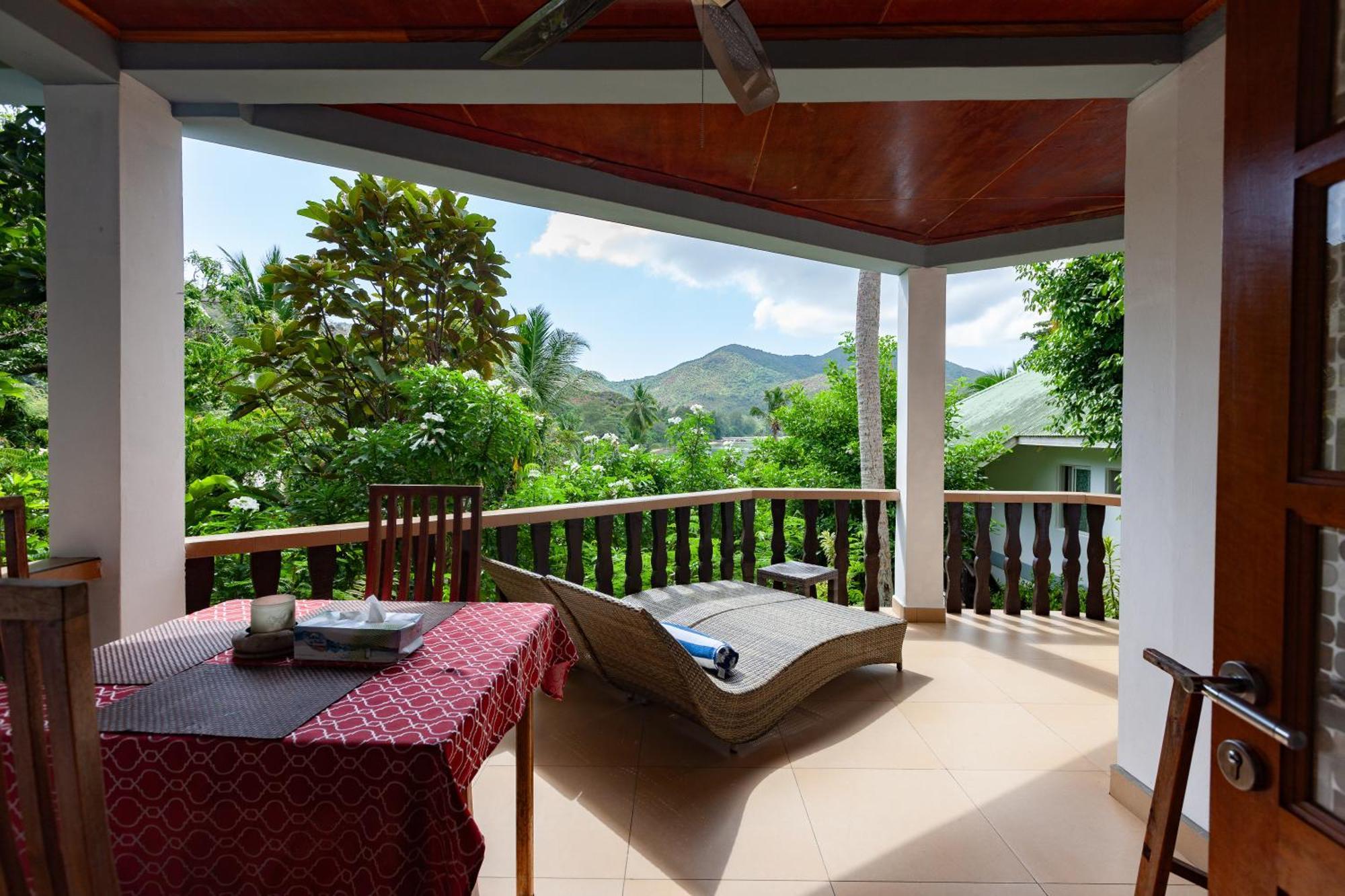 Sea View Lodge Бає-Санта-Анна Екстер'єр фото