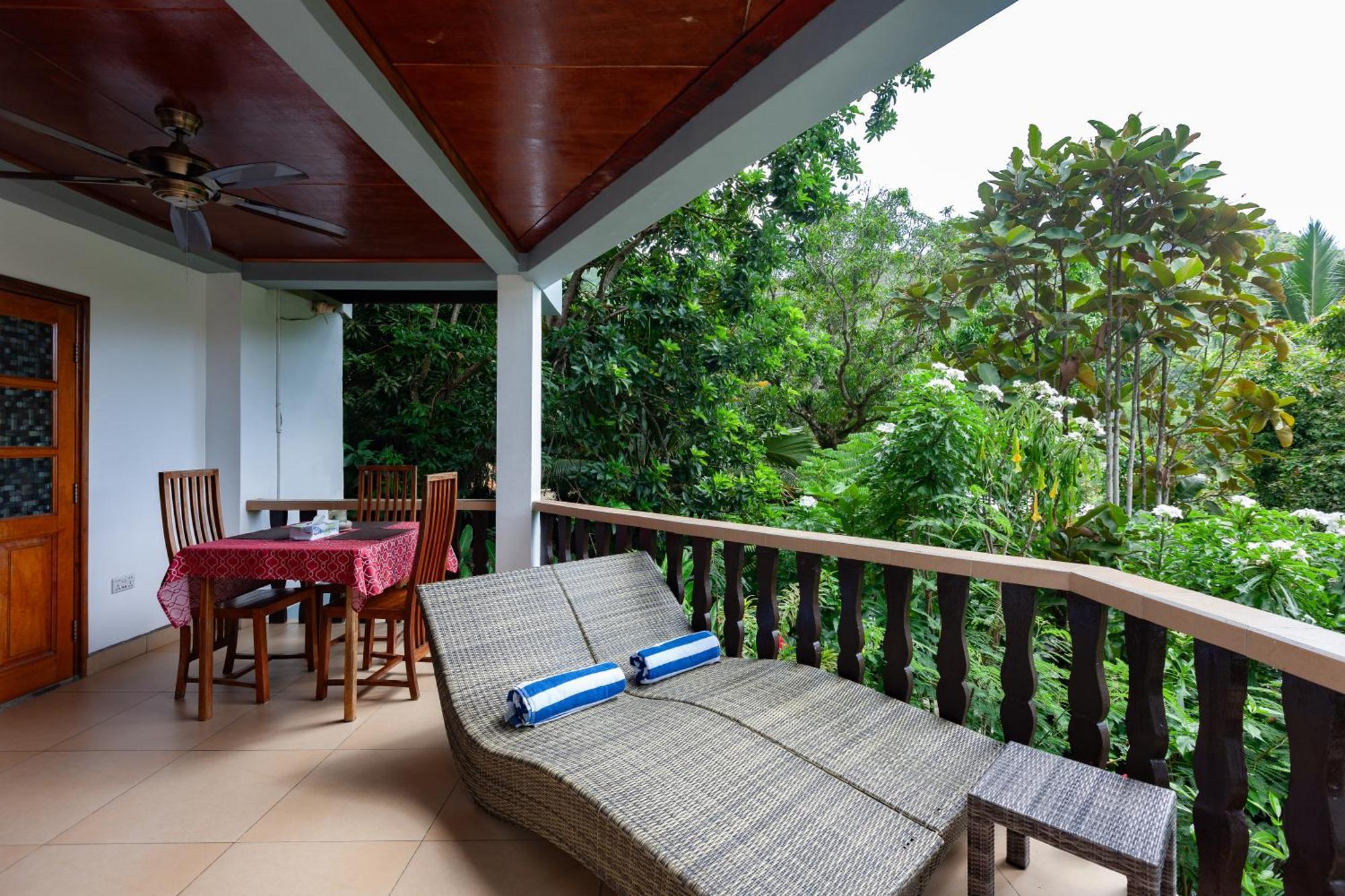 Sea View Lodge Бає-Санта-Анна Екстер'єр фото