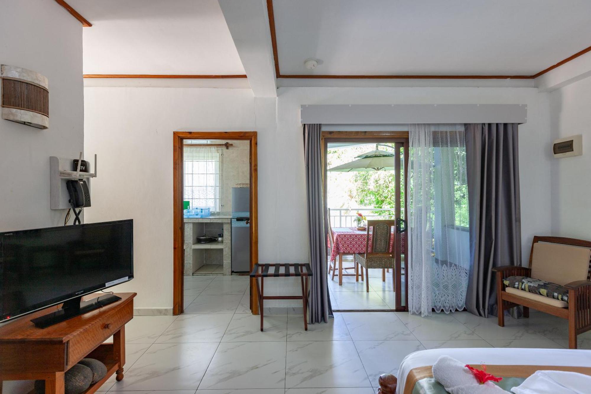 Sea View Lodge Бає-Санта-Анна Екстер'єр фото