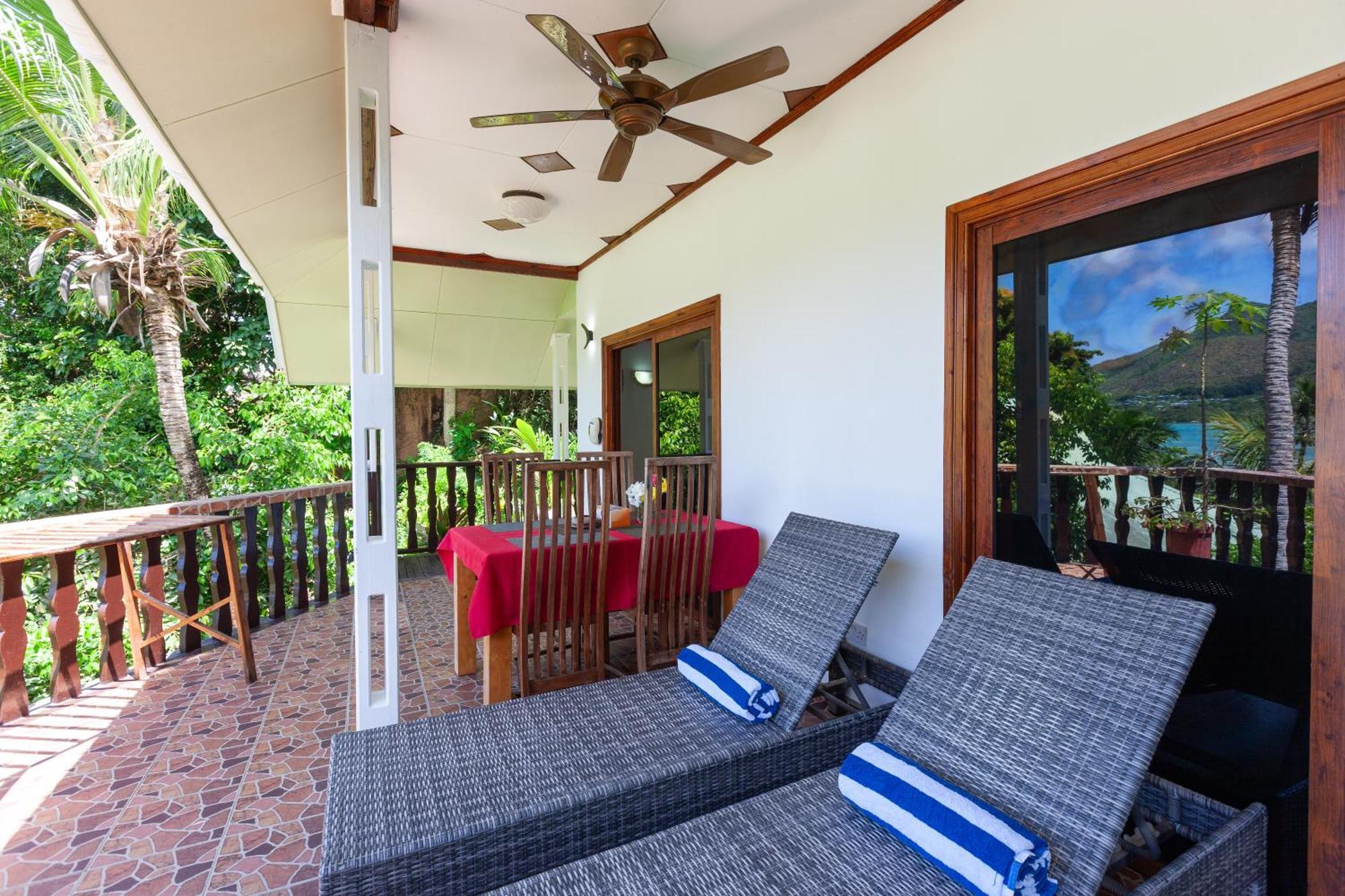 Sea View Lodge Бає-Санта-Анна Екстер'єр фото