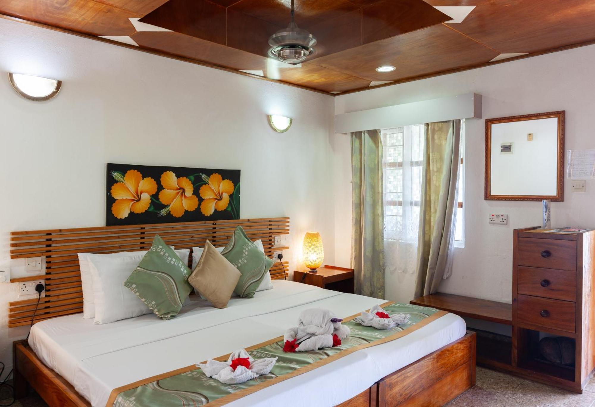 Sea View Lodge Бає-Санта-Анна Екстер'єр фото