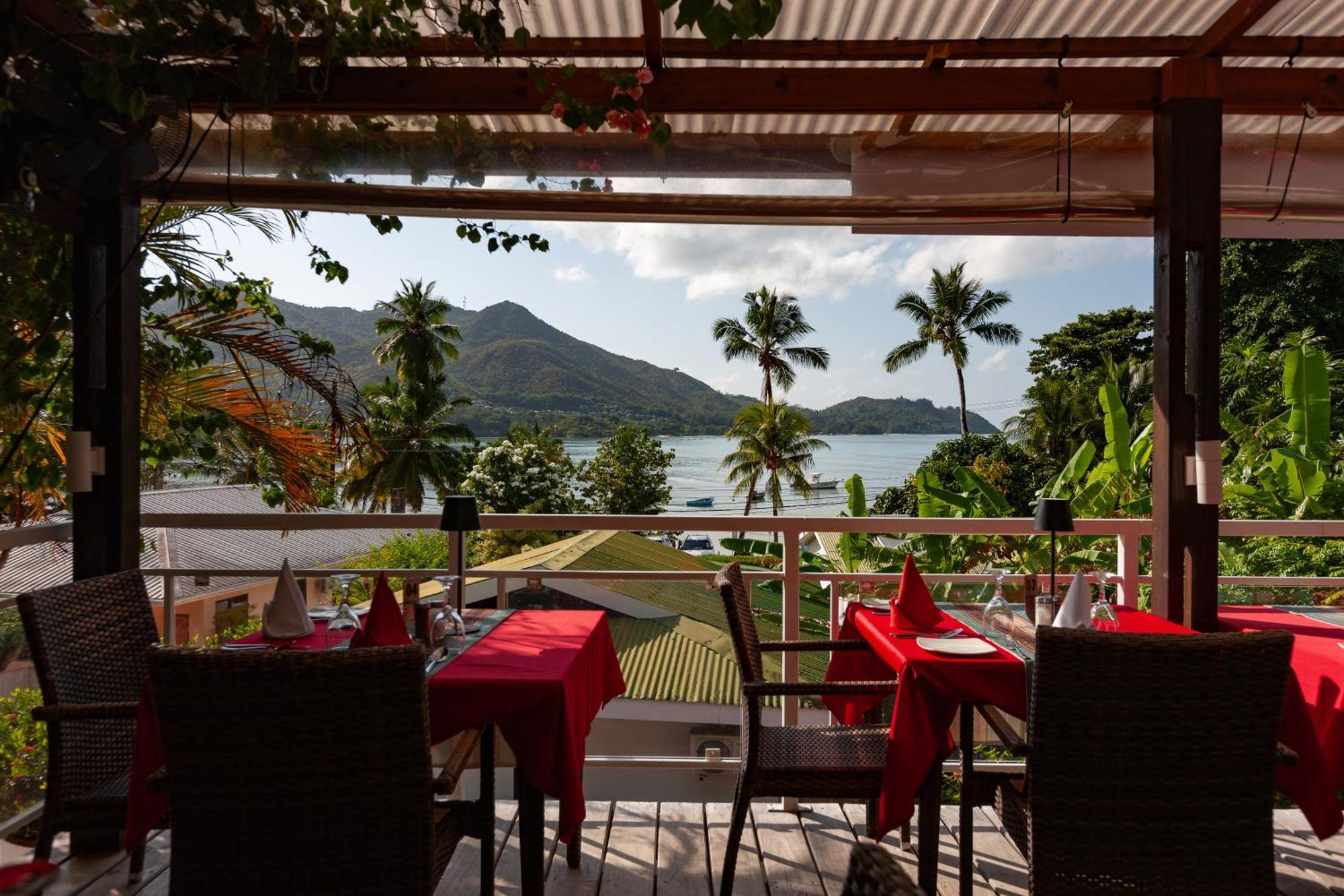 Sea View Lodge Бає-Санта-Анна Екстер'єр фото