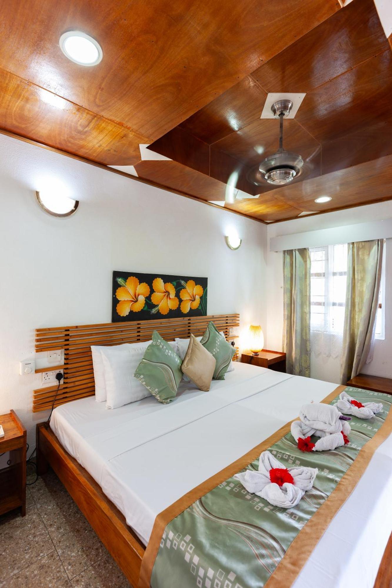 Sea View Lodge Бає-Санта-Анна Екстер'єр фото
