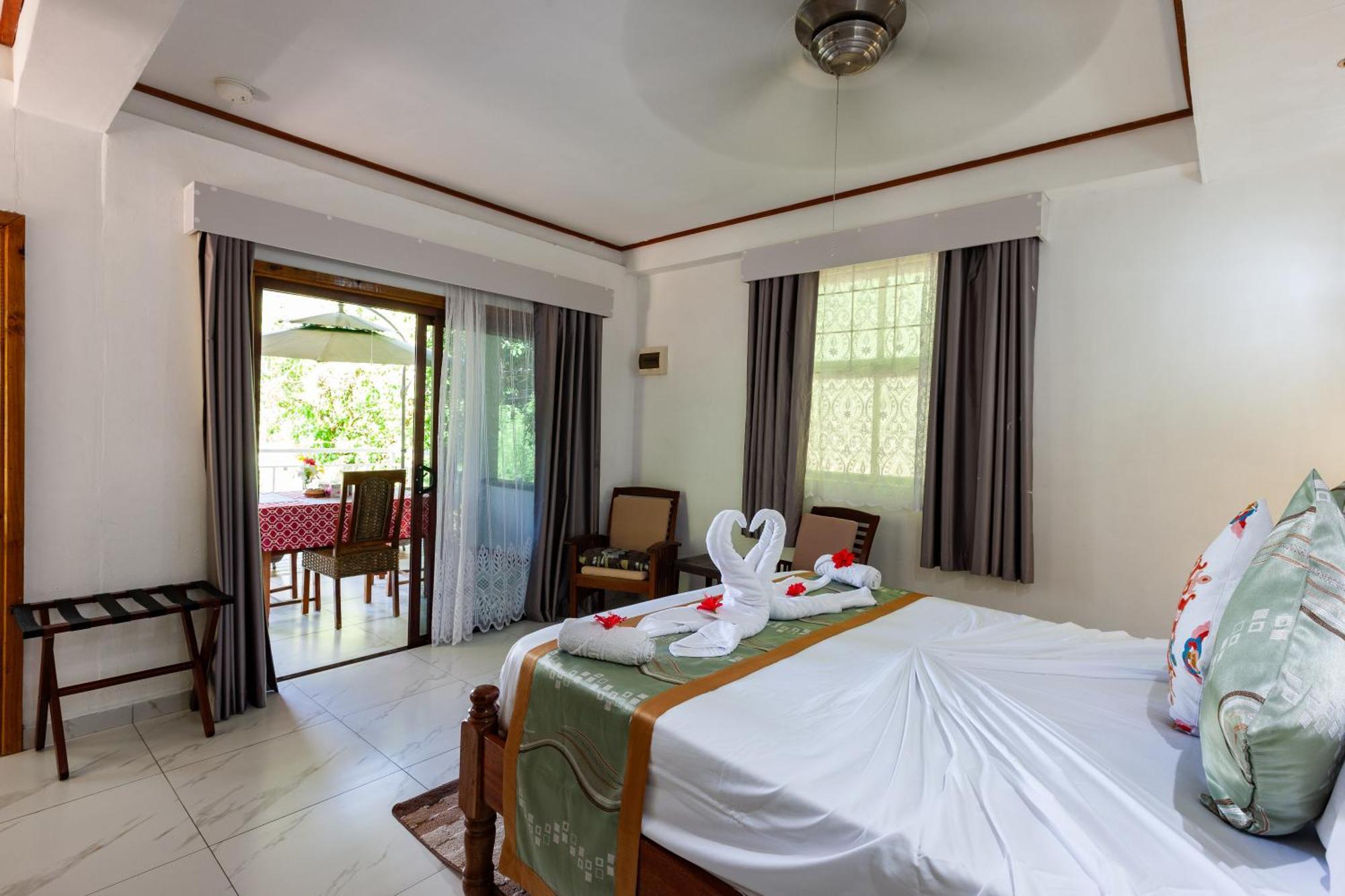 Sea View Lodge Бає-Санта-Анна Екстер'єр фото