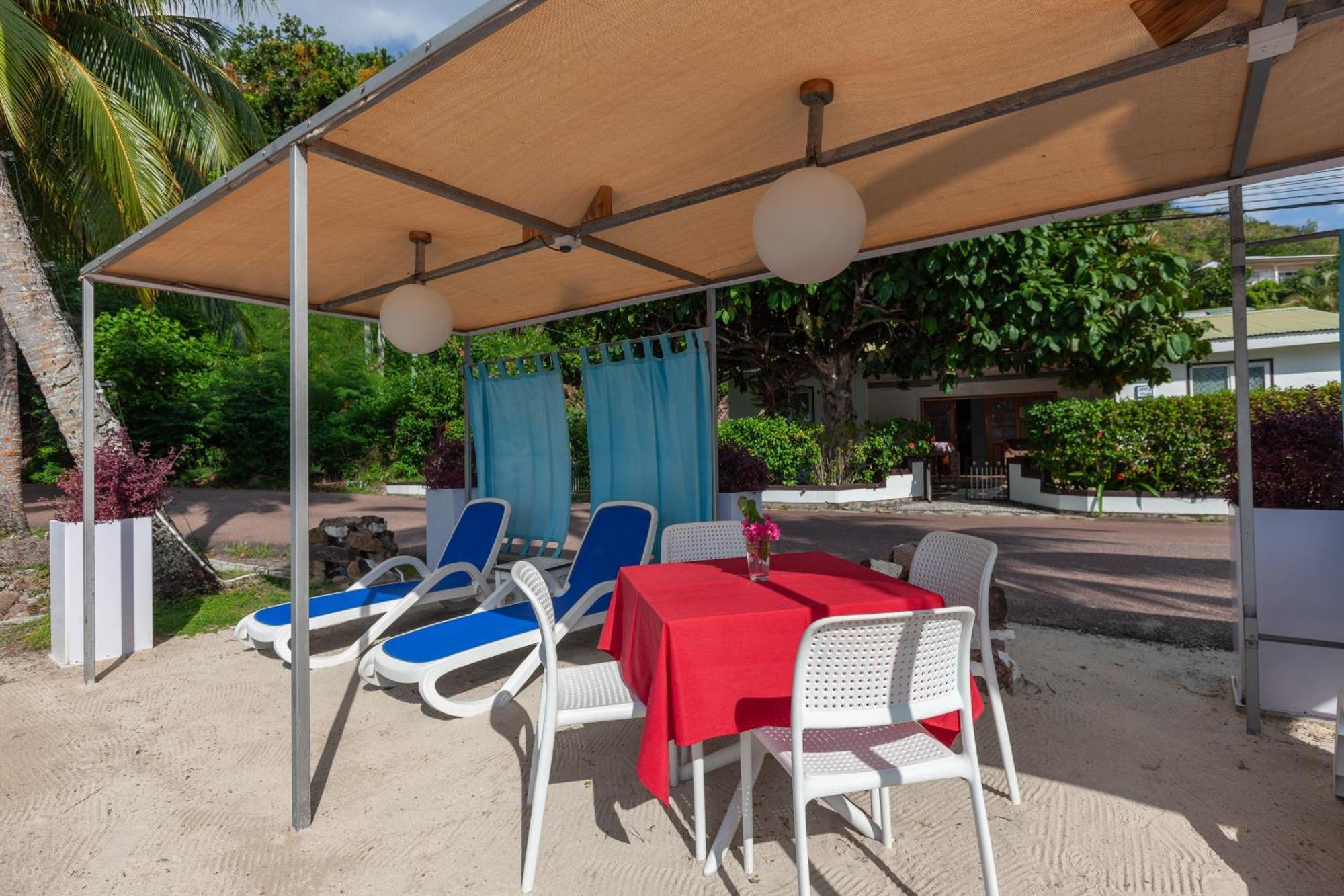 Sea View Lodge Бає-Санта-Анна Екстер'єр фото